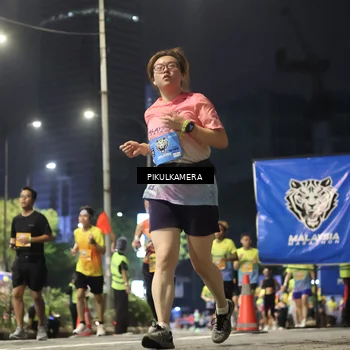 Runner Photo 7088041