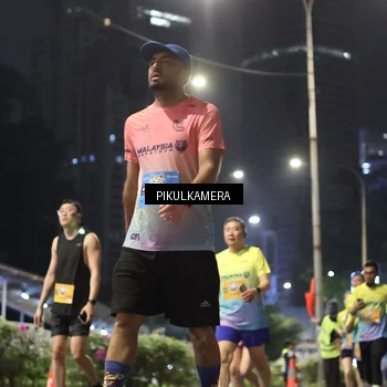 Runner Photo 7088059