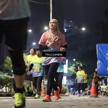 Runner Photo 7088060