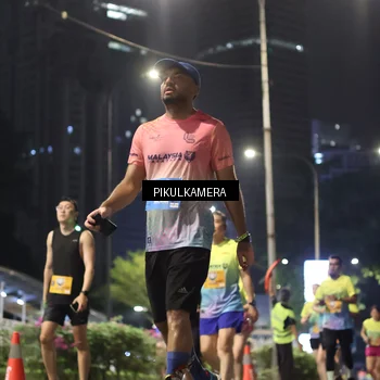 Runner Photo 7088061