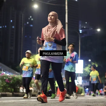 Runner Photo 7088063