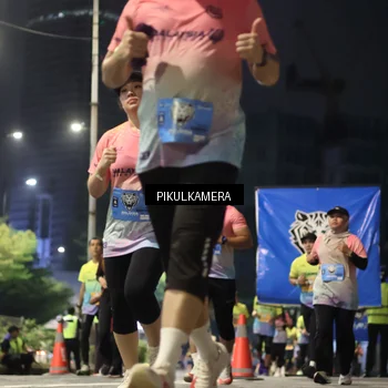 Runner Photo 7088068