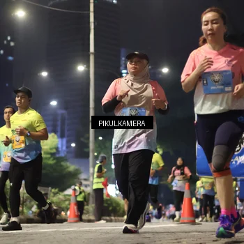 Runner Photo 7088073