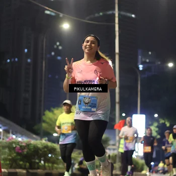 Runner Photo 7088077