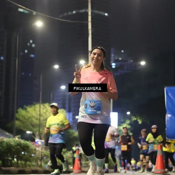 Runner Photo 7088078