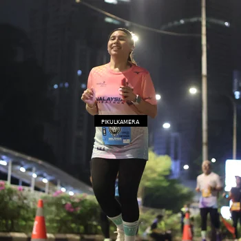 Runner Photo 7088080