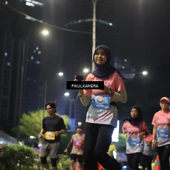 Runner Photo 7088086