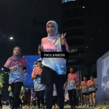 Runner Photo 7088092