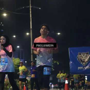 Runner Photo 7088099