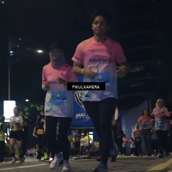 Runner Photo 7088100
