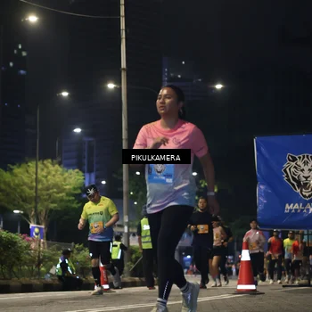 Runner Photo 7088125
