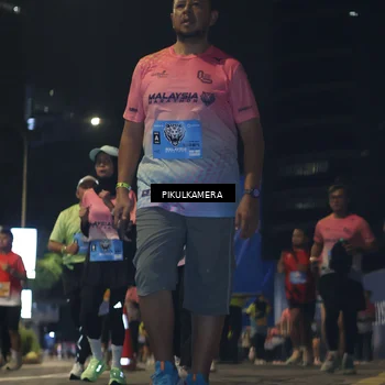 Runner Photo 7088129
