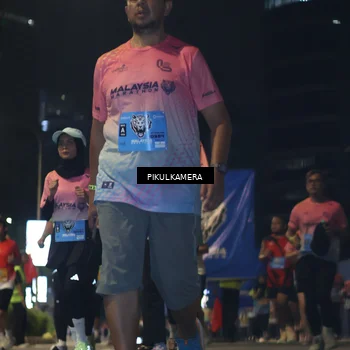 Runner Photo 7088140