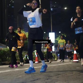 Runner Photo 7088172