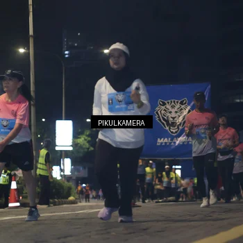 Runner Photo 7088180