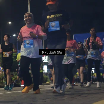 Runner Photo 7088185