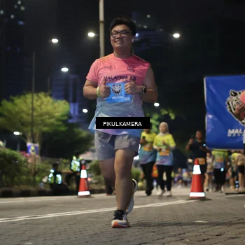 Runner Photo 7088192