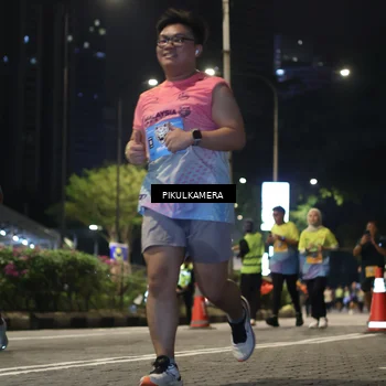 Runner Photo 7088193