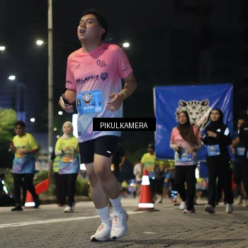 Runner Photo 7088198