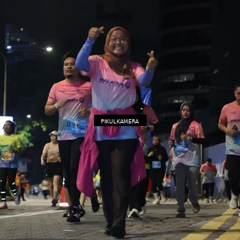 Runner Photo 7088200