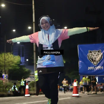 Runner Photo 7088204