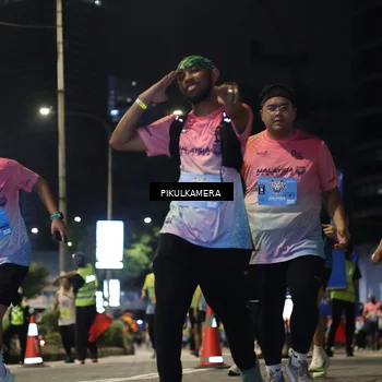 Runner Photo 7088212