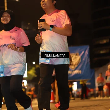 Runner Photo 7088251