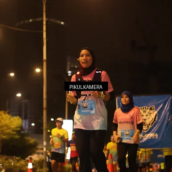 Runner Photo 7088278