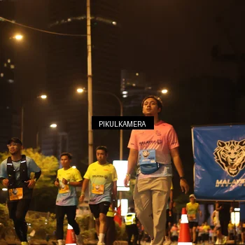 Runner Photo 7088294