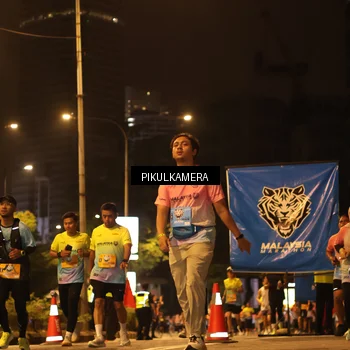 Runner Photo 7088296