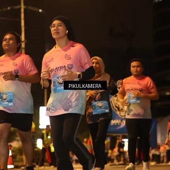 Runner Photo 7088304