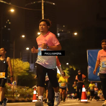 Runner Photo 7088321