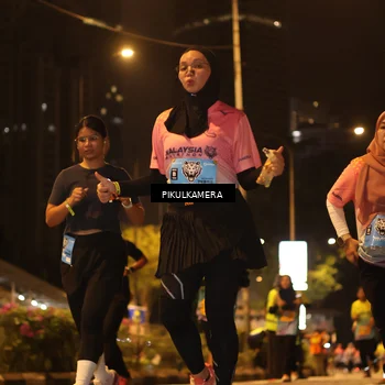 Runner Photo 7088346