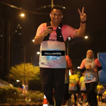 Runner Photo 7088395