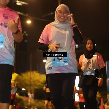 Runner Photo 7088400