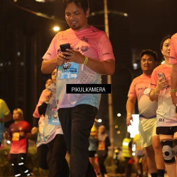 Runner Photo 7088404