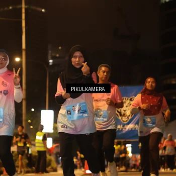 Runner Photo 7088418
