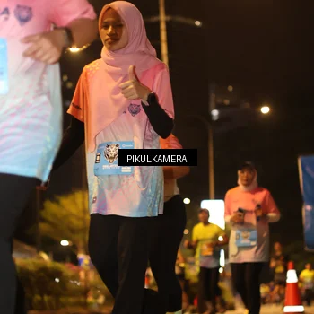 Runner Photo 7088419