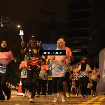 Runner Photo 7088424