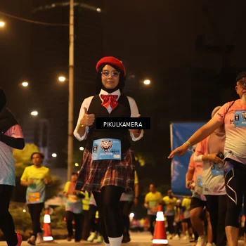 Runner Photo 7088446