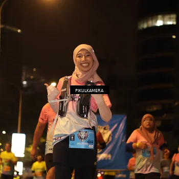 Runner Photo 7088453