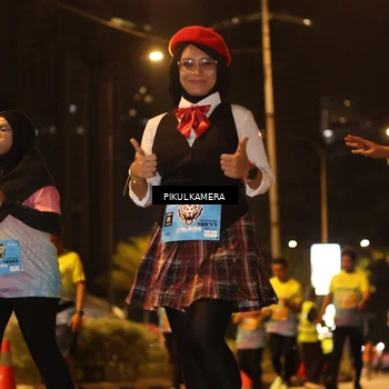 Runner Photo 7088455