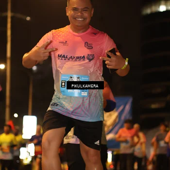 Runner Photo 7088460