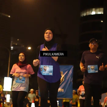 Runner Photo 7088491