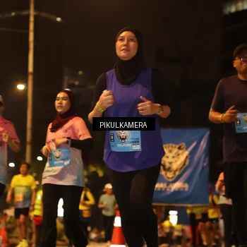 Runner Photo 7088492