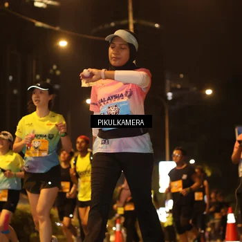 Runner Photo 7088498