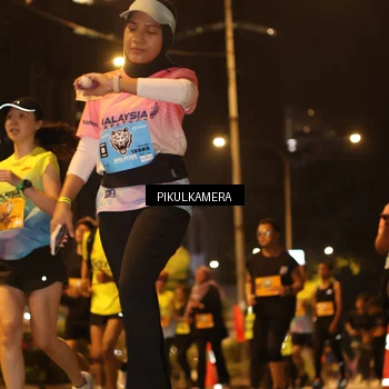 Runner Photo 7088499