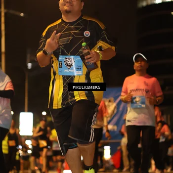 Runner Photo 7088522