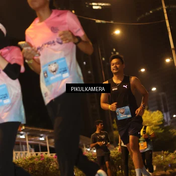 Runner Photo 7088542