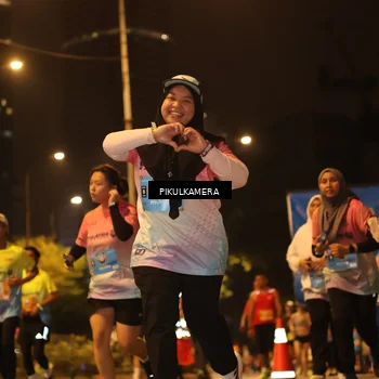 Runner Photo 7088562